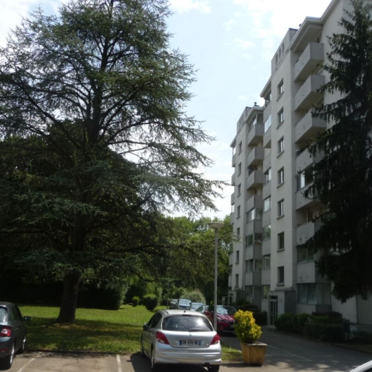 Annonces CHIROLLES : Appartement | MEYLAN (38240) | 61.00m2 | 800 € 