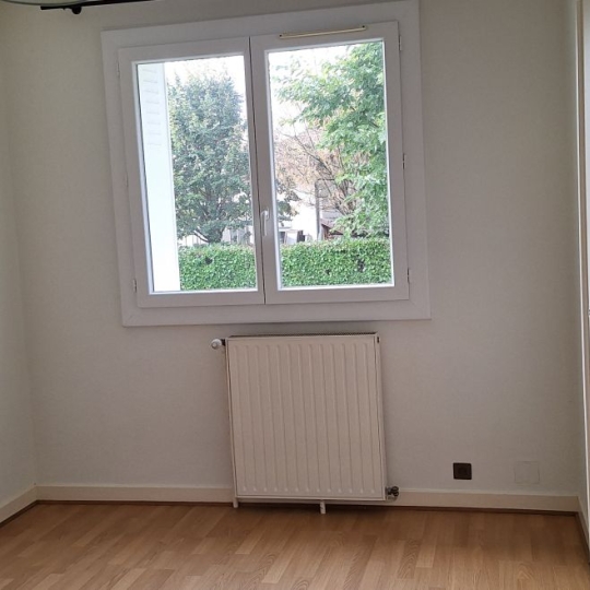  Annonces CHIROLLES : Appartement | MEYLAN (38240) | 61 m2 | 800 € 