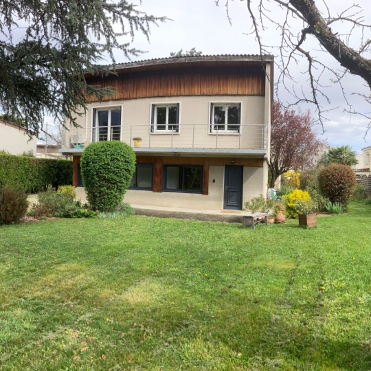  Annonces CHIROLLES : Maison / Villa | ECHIROLLES (38130) | 125 m2 | 395 000 € 