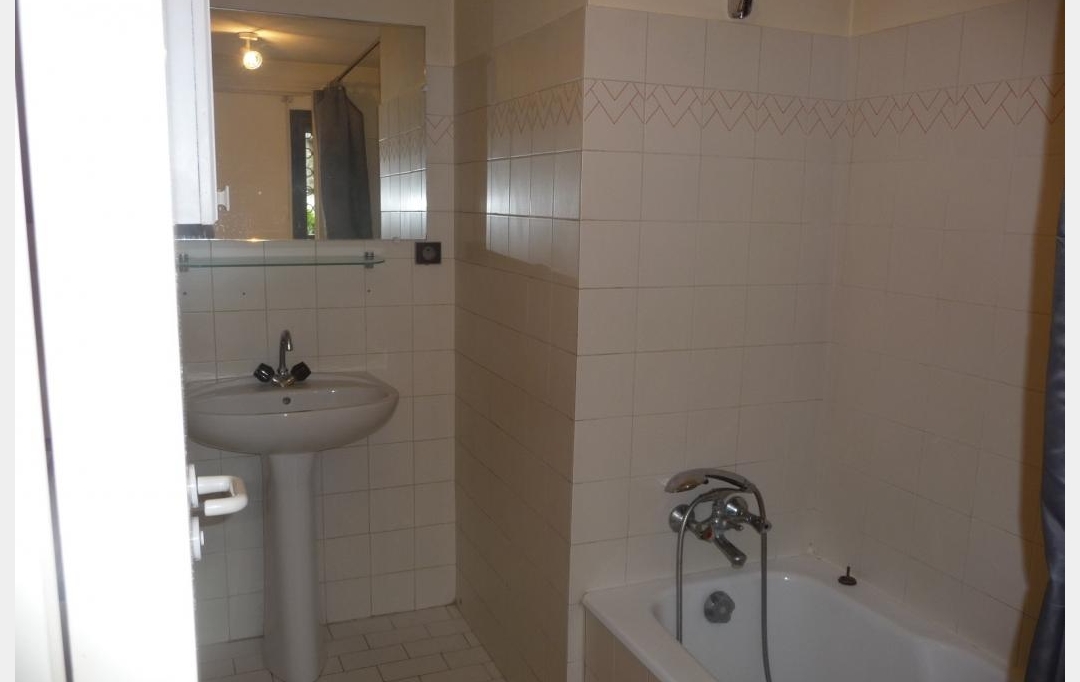 Annonces CHIROLLES : Appartement | GRENOBLE (38000) | 37 m2 | 500 € 