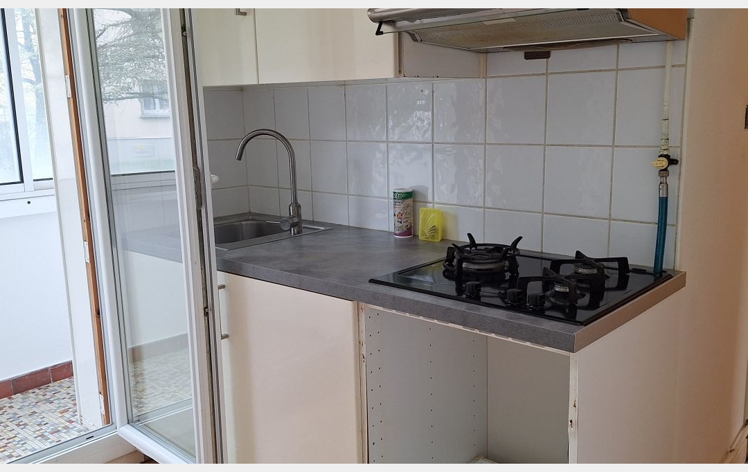 Annonces CHIROLLES : Appartement | MEYLAN (38240) | 61 m2 | 800 € 